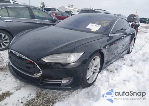 2013 Tesla Model S Performance из США, поврежденный, VIN 5YJSA1DP2DFP15811